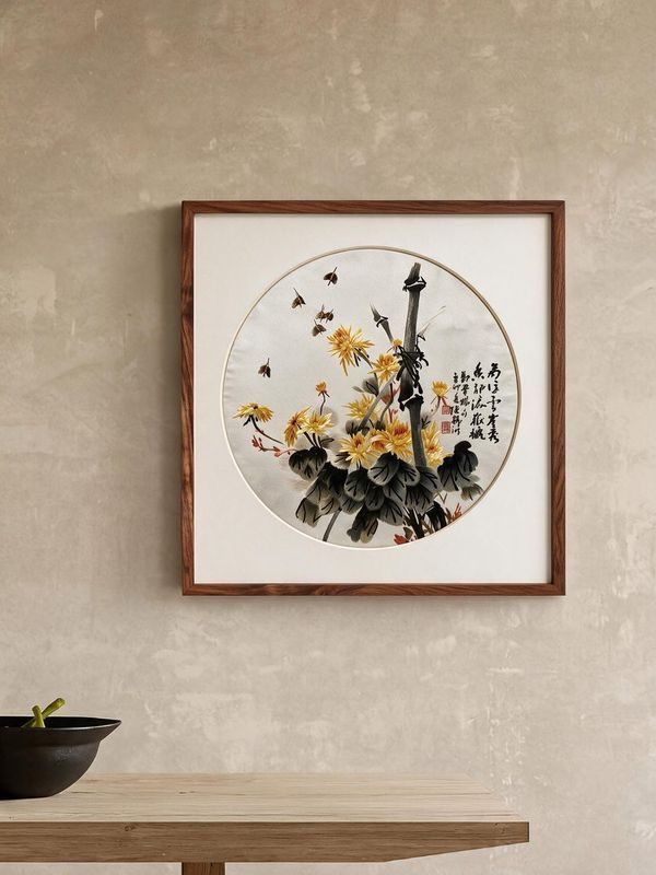 蜀锦蜂菊图·方框丝绸画